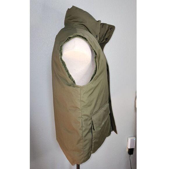 Cabela's Premier Northern Goose Down Filled Puffer Vest, Green, Size L Tall - Picture 3 of 8